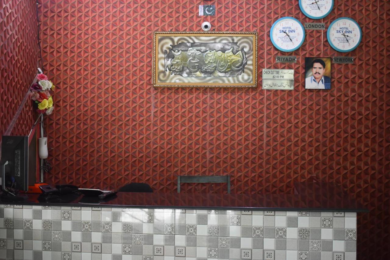 Hotel Sky Inn Rawalpindi Bagian luar foto